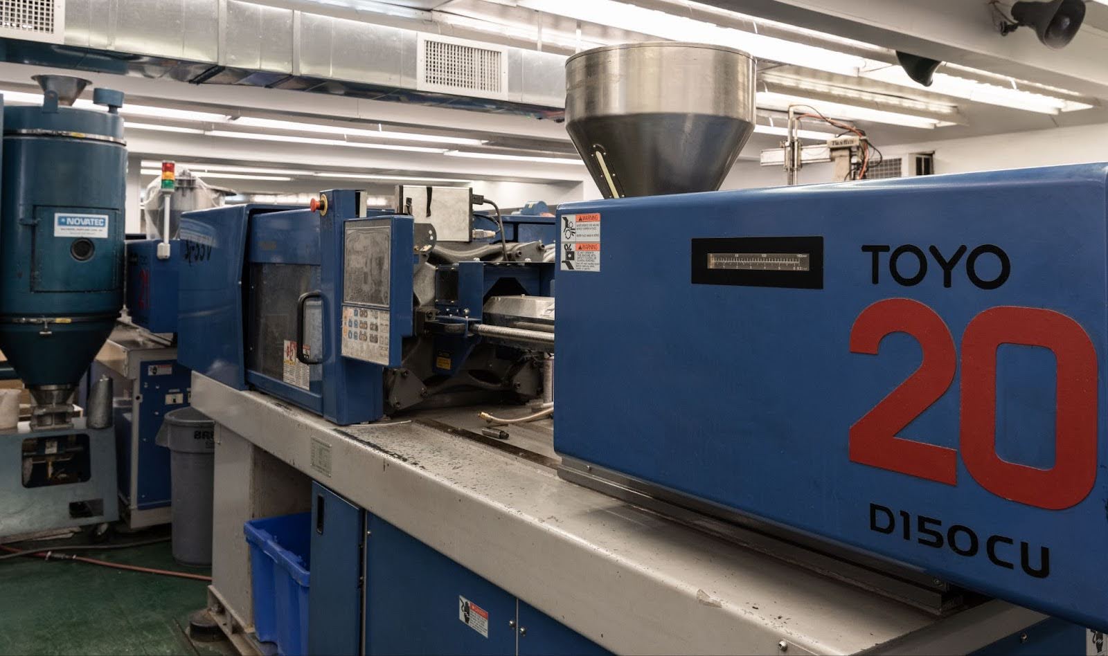 plastic injection molding services